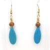 Oorbellen halfedelsteen turquoise druppel en olijfhouten kraal