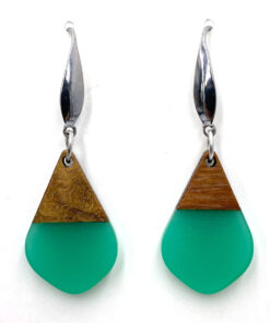 RVS oorbellen epoxy en hout groene druppel